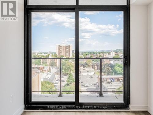 1120 - 1 Jarvis Street, Hamilton (Beasley), ON - Indoor Photo Showing Other Room