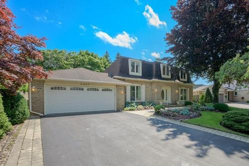 2262 Bonnylyn Court, Oakville, ON - Outdoor With Facade