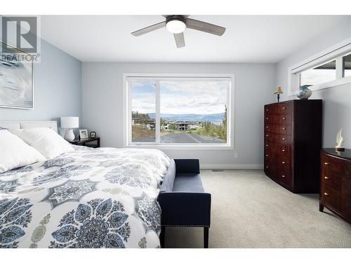 1349 Rocky Point Drive Unit# 15, Kelowna, BC - Indoor Photo Showing Bedroom