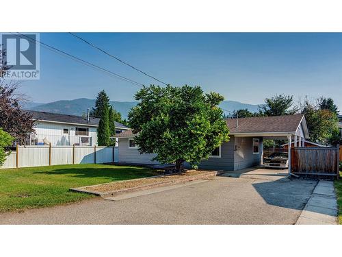 2255 Rosedale Avenue, Armstrong, BC - Outdoor