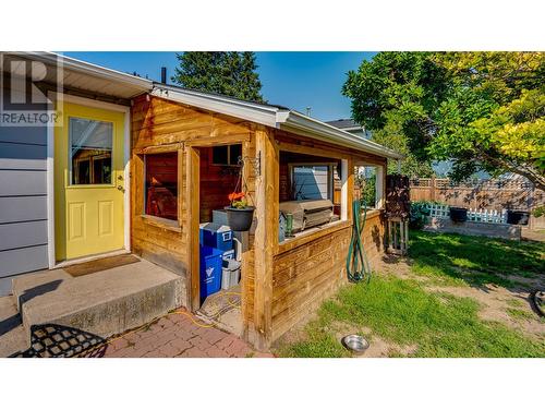 2255 Rosedale Avenue, Armstrong, BC - Outdoor