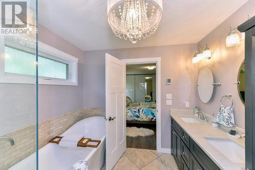 36 Kenyon Road, Vernon, BC - Indoor Photo Showing Bathroom