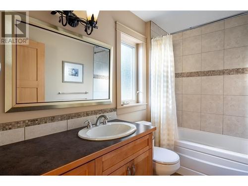 8215 Silver Star Road, Vernon, BC - Indoor Photo Showing Bathroom