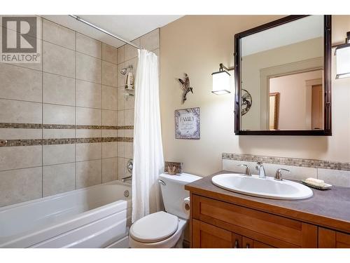 8215 Silver Star Road, Vernon, BC - Indoor Photo Showing Bathroom