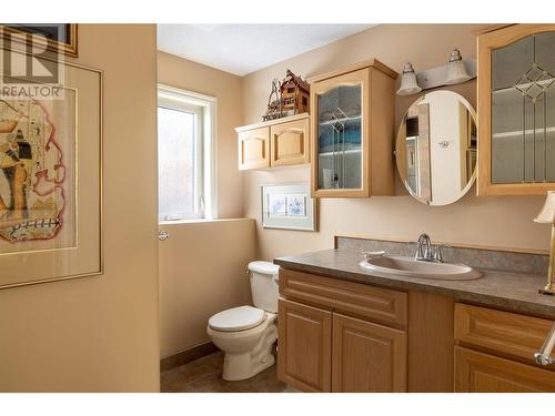 8215 Silver Star Road, Vernon, BC - Indoor Photo Showing Bathroom