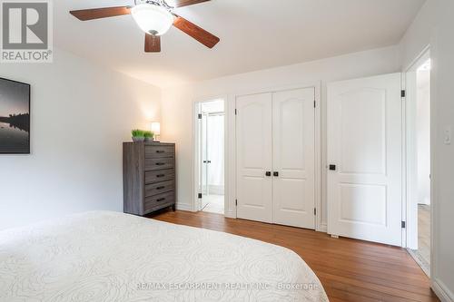 656 King Road, Burlington (Lasalle), ON - Indoor Photo Showing Bedroom