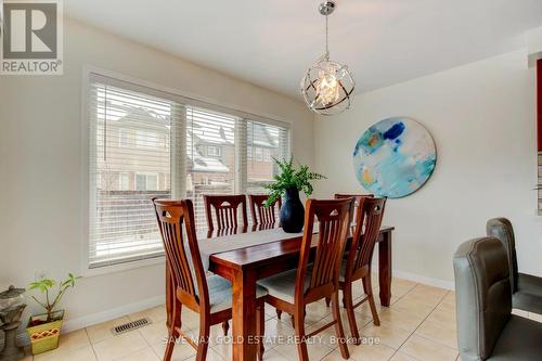 154 Willet Terrace, Milton, ON - Indoor Photo Showing Dining Room