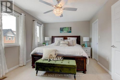 154 Willet Terrace, Milton, ON - Indoor Photo Showing Bedroom