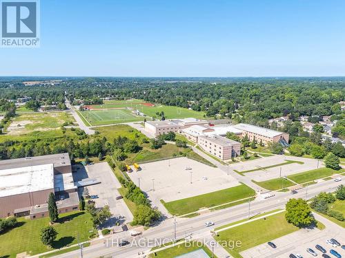 147 - 10 Birmingham Drive, Cambridge, ON - Outdoor With View