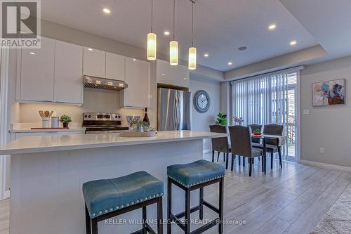 70 - 811 Sarnia Road, London, ON - Indoor Photo Showing Kitchen With Upgraded Kitchen