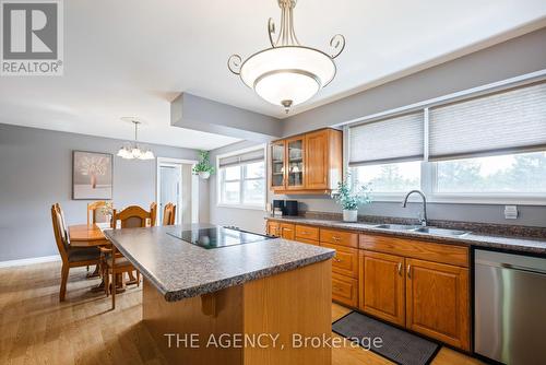 6212 Sixth Line, Centre Wellington, ON - Indoor Photo Showing Kitchen With Double Sink