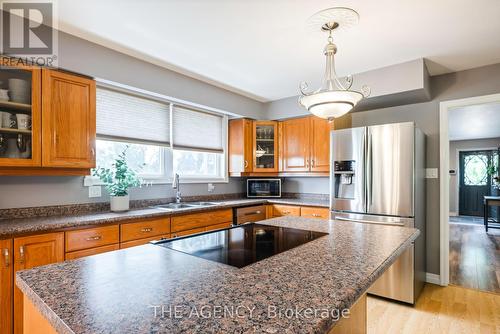 6212 Sixth Line, Centre Wellington, ON - Indoor Photo Showing Kitchen With Double Sink