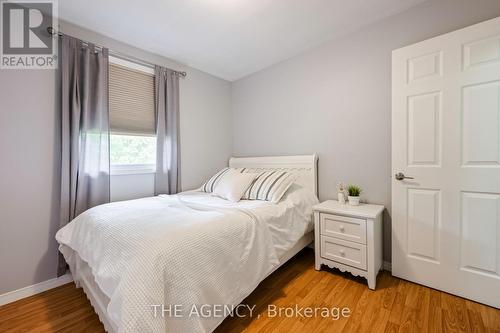 6212 Sixth Line, Centre Wellington, ON - Indoor Photo Showing Bedroom