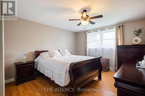 6212 Sixth Line, Centre Wellington, ON - Indoor Photo Showing Bedroom