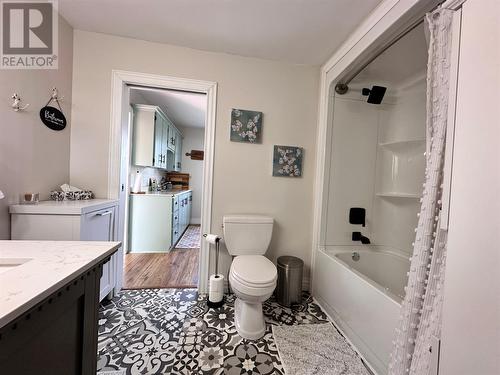 29 Burin Bay Crescent, Burin Bay Arm, NL - Indoor Photo Showing Bathroom