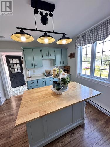 29 Burin Bay Crescent, Burin Bay Arm, NL - Indoor Photo Showing Dining Room