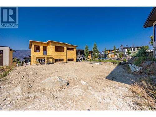 9489 Ledgestone Road, Lake Country, BC - Outdoor