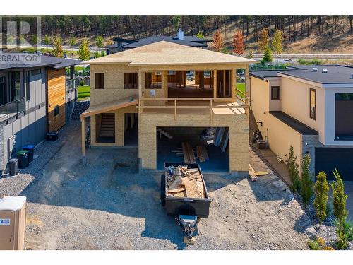 9489 Ledgestone Road, Lake Country, BC - Outdoor