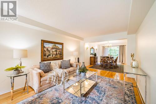 2331 Strathmore Crescent, Pickering (Brock Ridge), ON - Indoor Photo Showing Living Room