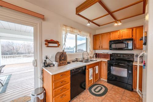 45 Kingfisher Drive, Penticton, BC - Indoor Photo Showing Kitchen With Double Sink