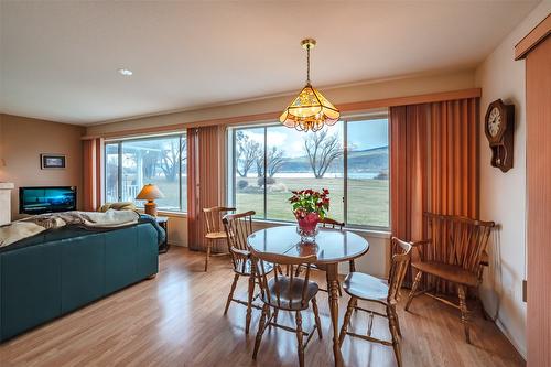 45 Kingfisher Drive, Penticton, BC - Indoor Photo Showing Dining Room