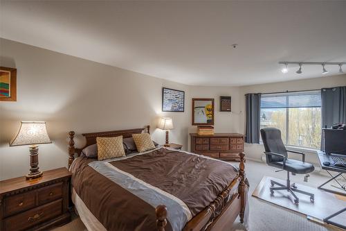 404-1750 Atkinson Street, Penticton, BC - Indoor Photo Showing Bedroom