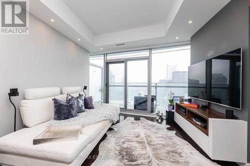 5110 - 14 York Street, Toronto (Waterfront Communities), ON - Indoor Photo Showing Bedroom