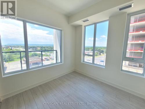 607 - 8010 Derry Road, Milton (Coates), ON - Indoor Photo Showing Other Room