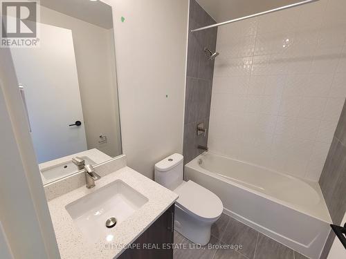 607 - 8010 Derry Road, Milton (Coates), ON - Indoor Photo Showing Bathroom