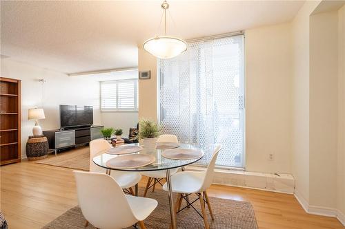 2900 Battleford Road|Unit #504, Mississauga, ON - Indoor Photo Showing Dining Room