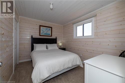 79 Howard Bowman Drive, Tobermory, ON - Indoor Photo Showing Bedroom