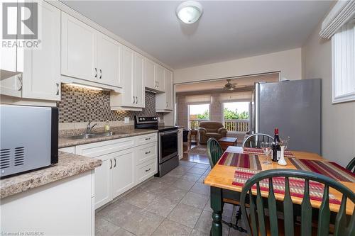 79 Howard Bowman Drive, Tobermory, ON - Indoor Photo Showing Kitchen With Double Sink