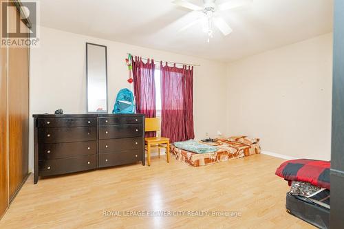 25 - 2 Franklin Court, Brampton (Bramalea West Industrial), ON - Indoor Photo Showing Bedroom