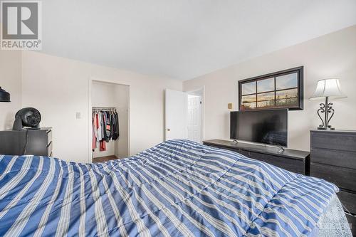 266 Lorry Greenberg Drive Unit#312, Ottawa, ON - Indoor Photo Showing Bedroom