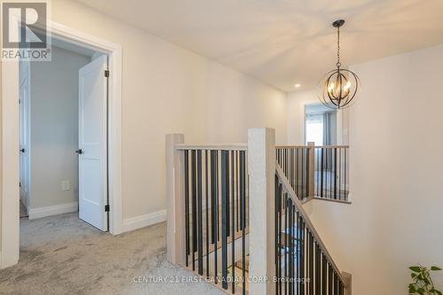 154 - 2261 Linkway Boulevard, London, ON - Indoor Photo Showing Other Room