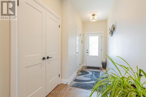 154 - 2261 Linkway Boulevard, London, ON - Indoor Photo Showing Other Room