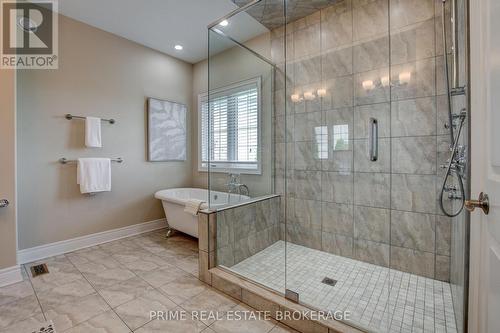 37 Oliver Crescent, Zorra, ON - Indoor Photo Showing Bathroom