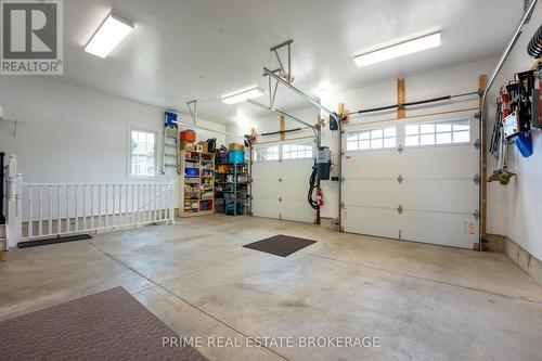 37 Oliver Crescent, Zorra, ON - Indoor Photo Showing Garage