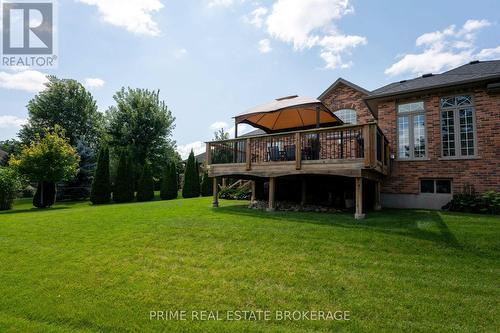 37 Oliver Crescent, Zorra, ON - Outdoor With Deck Patio Veranda