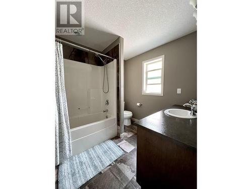 7657 Stillwater Crescent, Prince George, BC - Indoor Photo Showing Bathroom