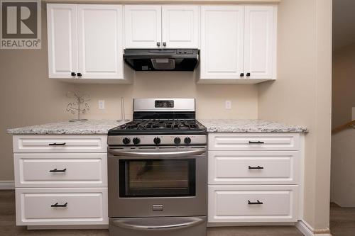 121 Churchill Ave, Sault Ste Marie, ON - Indoor Photo Showing Kitchen