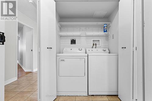 604 - 192 Jarvis Street, Toronto (Church-Yonge Corridor), ON - Indoor Photo Showing Laundry Room