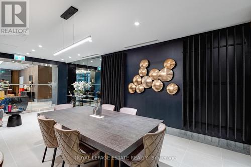 4705 - 8 Widmer Street, Toronto, ON - Indoor Photo Showing Dining Room