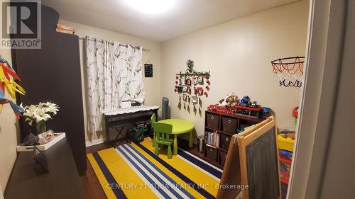 95 Prairie Drive, Toronto (Oakridge), ON - Indoor Photo Showing Other Room