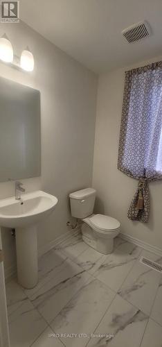 30 Moreau Way, Springwater (Minesing), ON - Indoor Photo Showing Bathroom