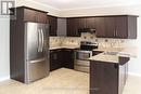 23 - 960 Bitterbush Crescent, London, ON  - Indoor Photo Showing Kitchen With Double Sink With Upgraded Kitchen 