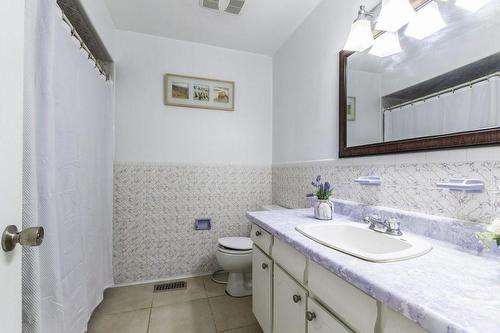 64 Tindale Court, Hamilton, ON - Indoor Photo Showing Bathroom