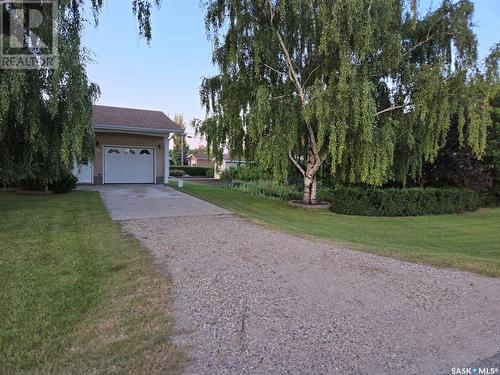 103 1St Avenue, Jansen, SK - Outdoor