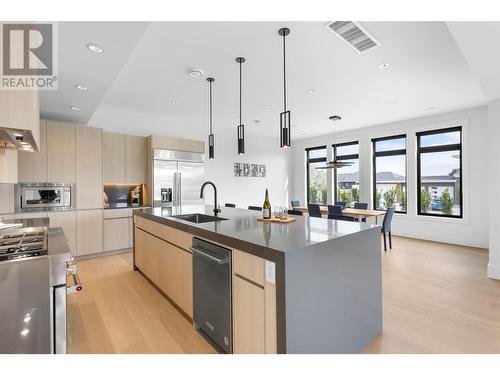 1587 Malbec Place, West Kelowna, BC - Indoor Photo Showing Kitchen With Upgraded Kitchen