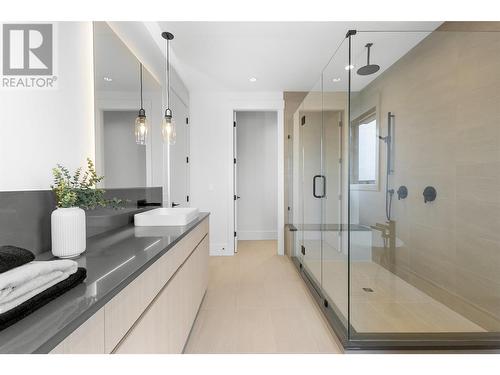 1587 Malbec Place, West Kelowna, BC - Indoor Photo Showing Bathroom